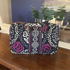 Vera Bradley travel bag